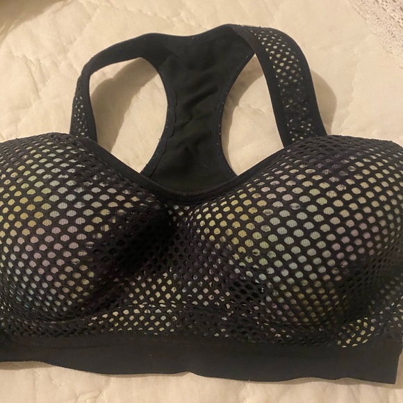 VS sports bra - Picture 4 of 7